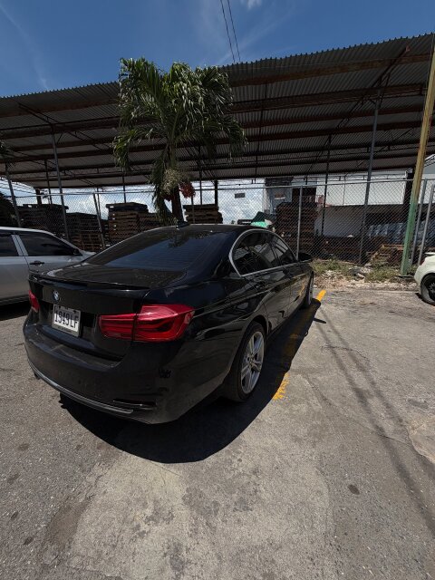 2016 BMW 320i