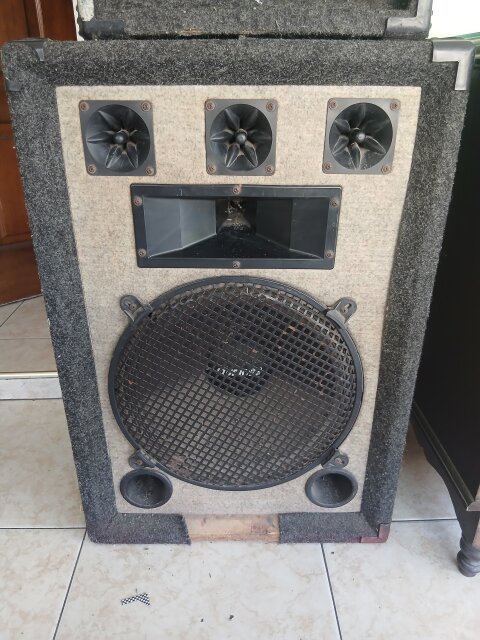 Vintage 15 Inch Pro Studio Speaker