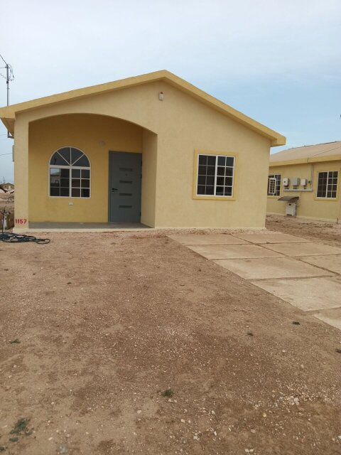 2 Bedroom Rental With Solar, Phoenix Pk