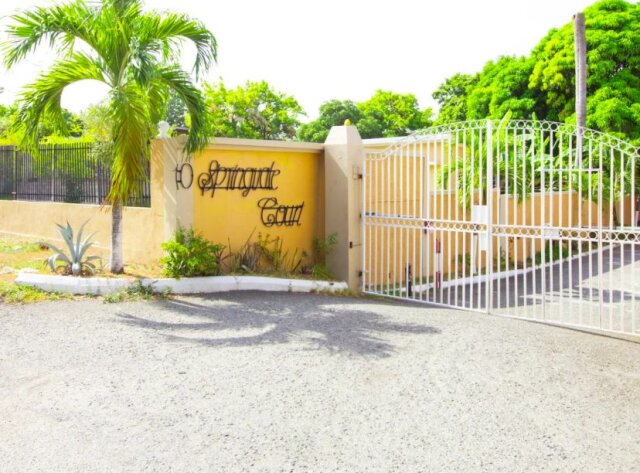 Apartment For Sale In Kingston & St. Andrew, KGN10