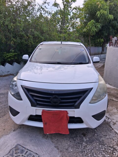 2016 Nissian Latio Great Condition Buy & Drive