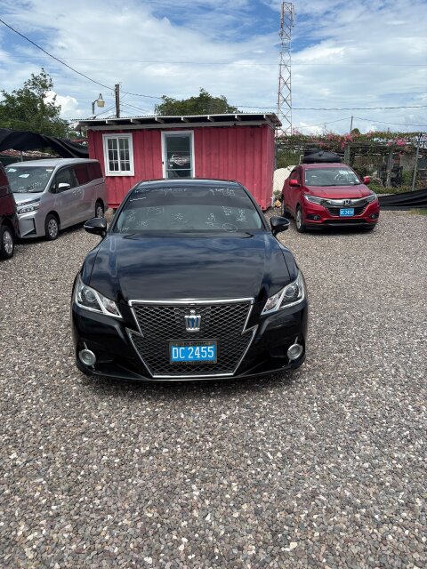 2015 Crown Athlete S
