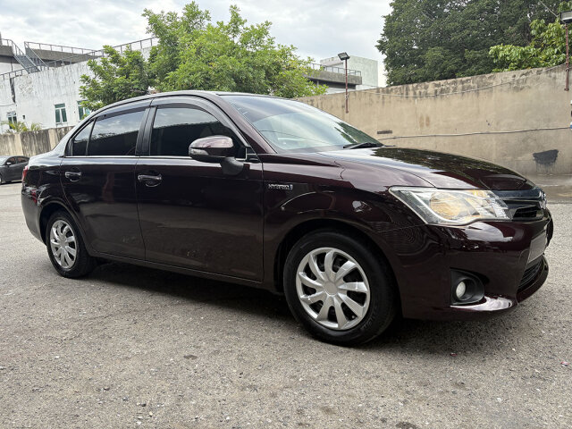 2015 Toyota Axio
