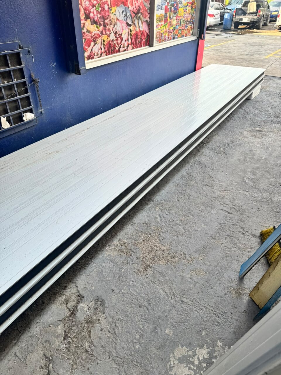 4” FREE FORM MASTER PANELS – 19 FT – UNUSED