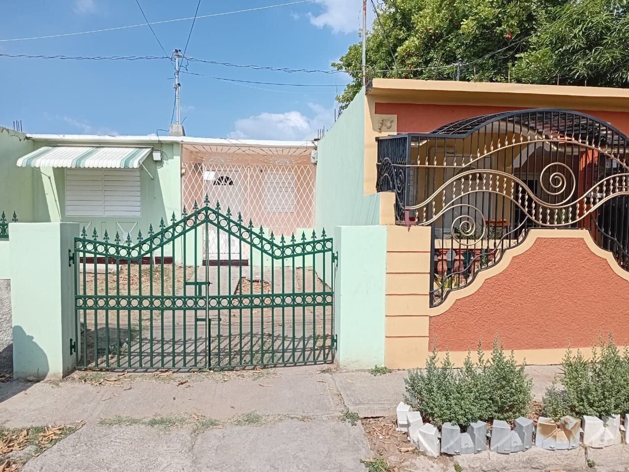 2 Bedroom House 1 North Greater Portmore