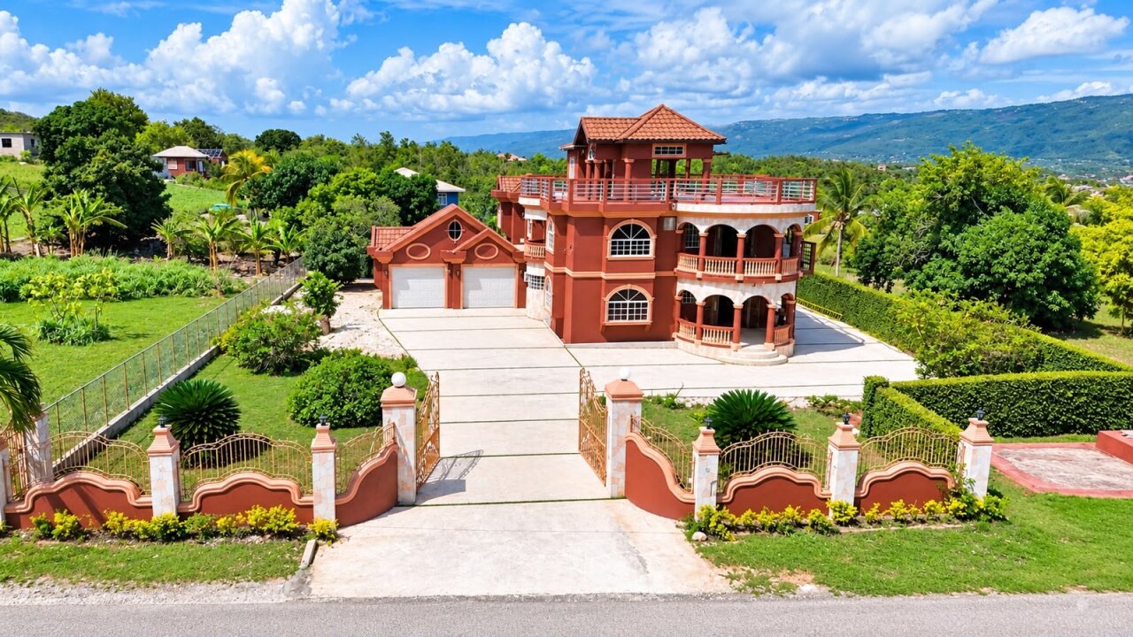 5 Bedrooms House For Sale | St. Elizabeth