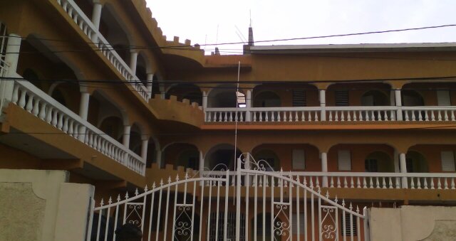 Convenient 1 Bedroom Studio Near UWI for Rent