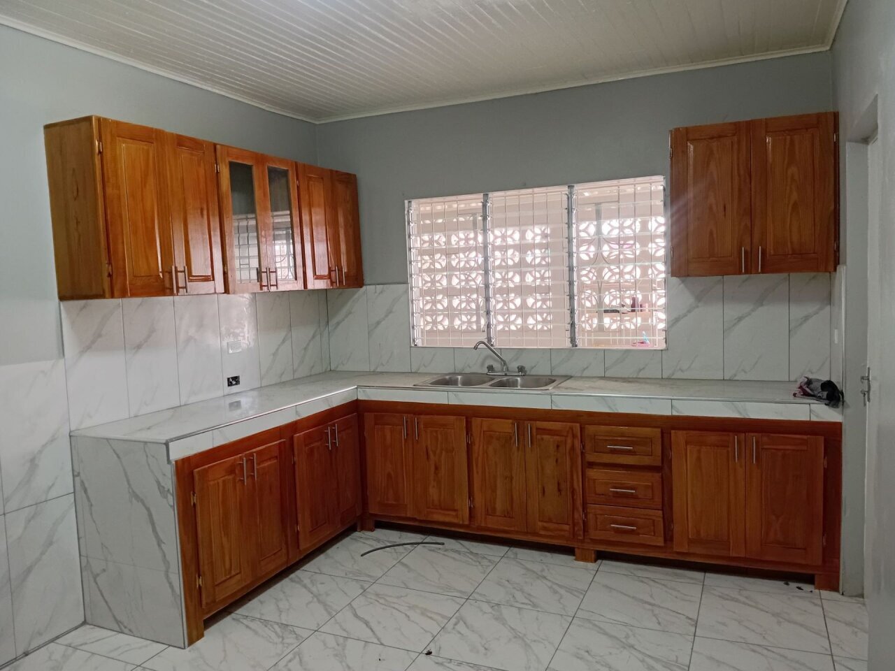 2 Bedrooms Only, $90,000.00 Molynes Area