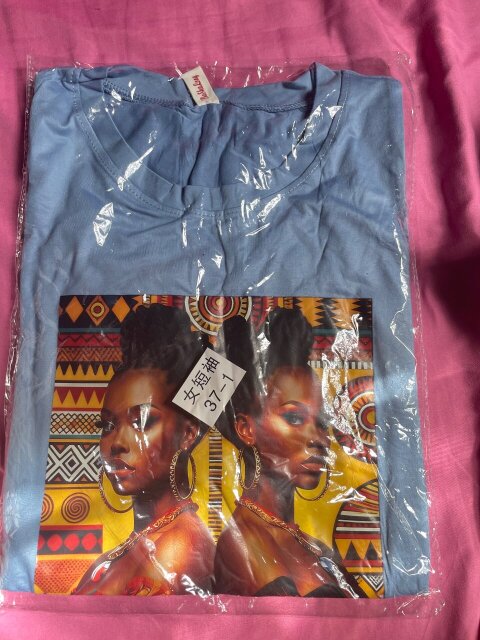 Ladies T-shirt For Sale 1500 Jmd For One