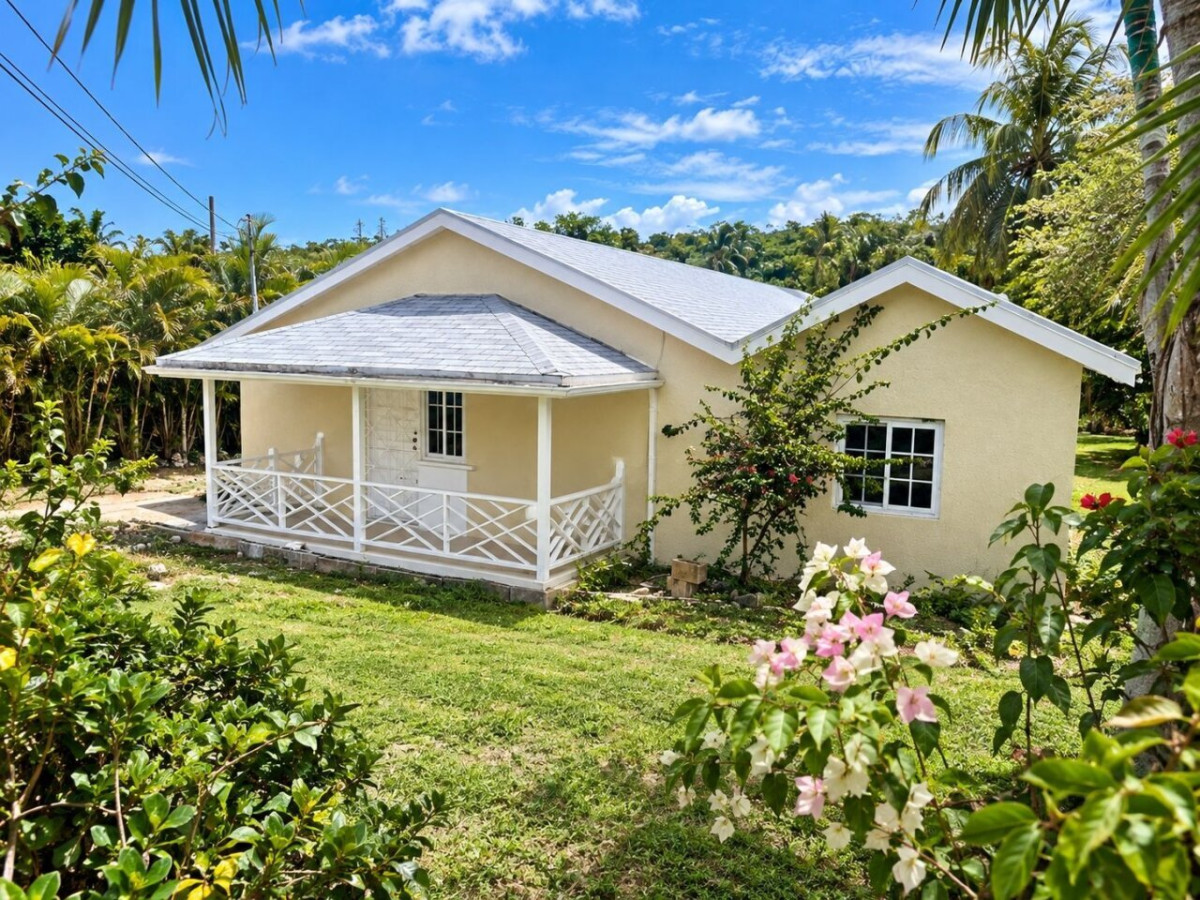 2 Bedroom House