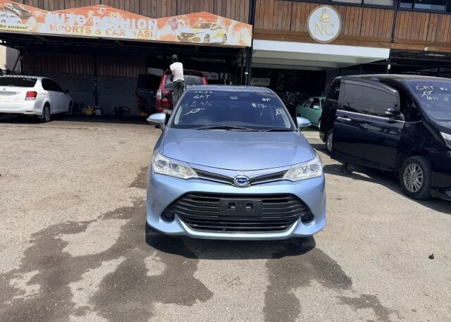 2016 Toyota Fielder