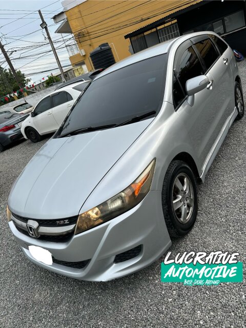 2013 Honda Stream RSZ