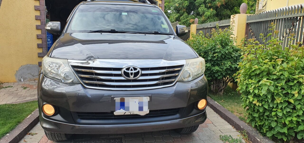 2015 Toyota Fortuner