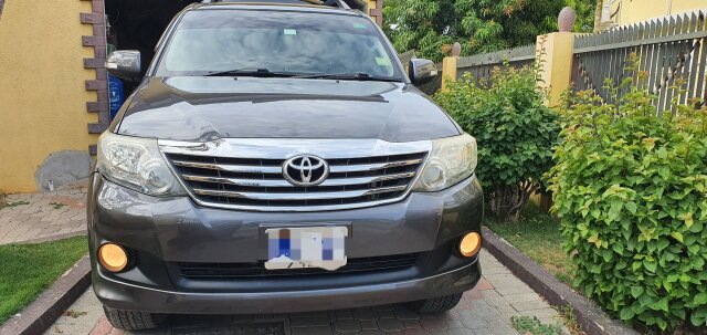 2015 Toyota Fortuner
