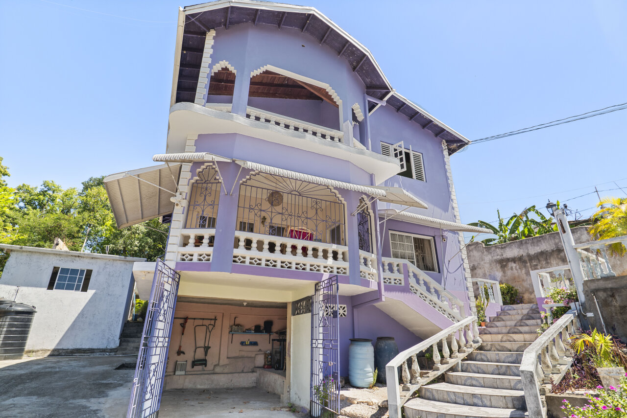 3 Bedroom Apartment