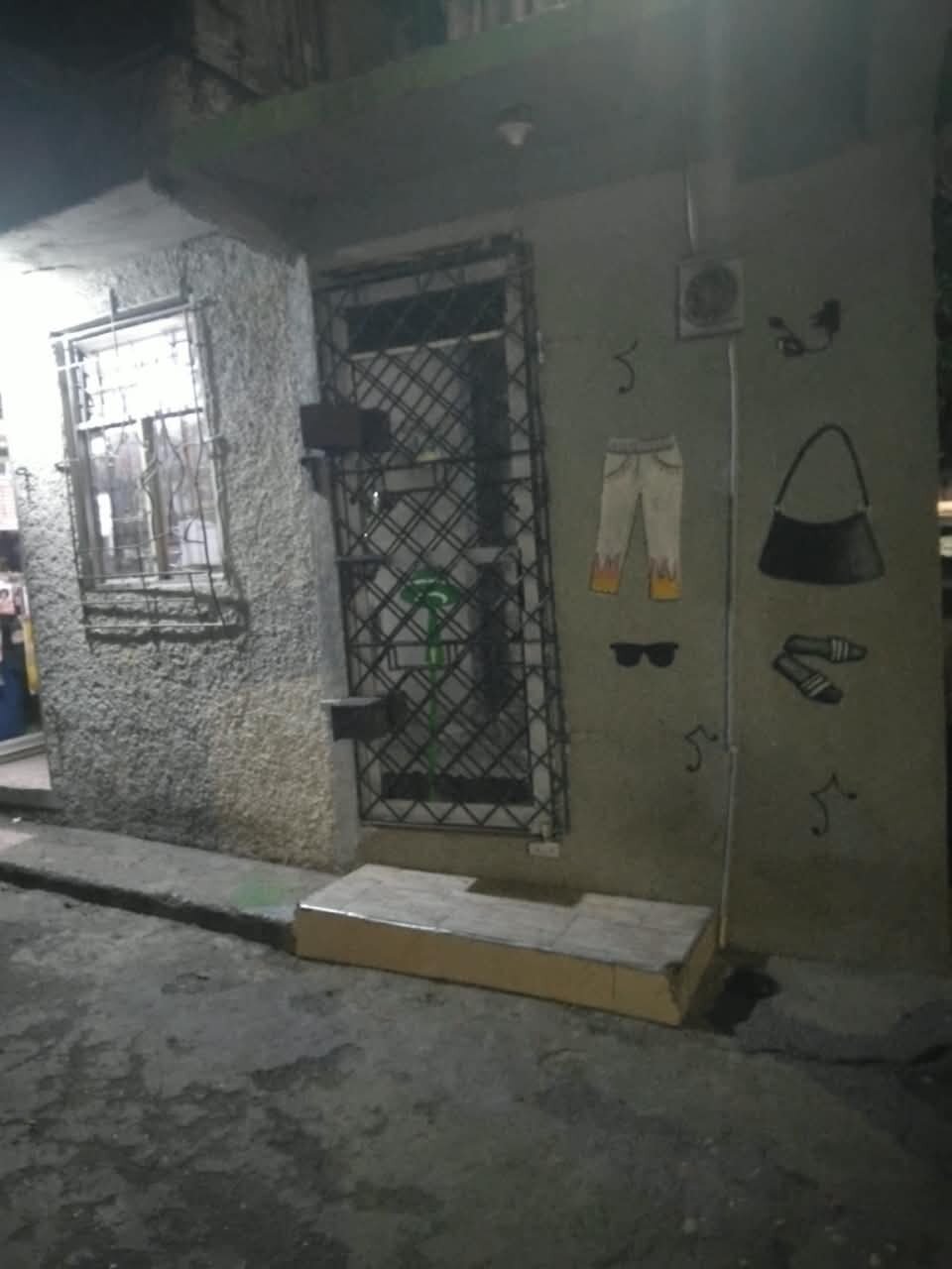Small Business Shop For Rent At