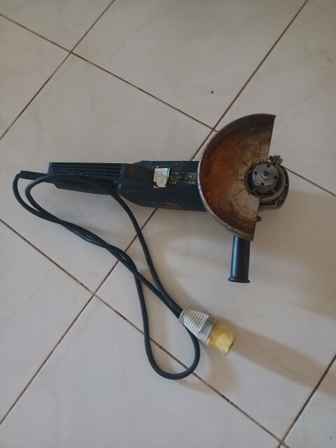 AEG... Large, Corded Heavy-duty Angle Grinder,...