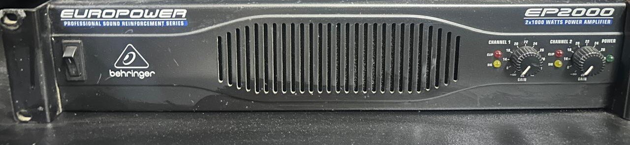 EUROPOWER BEHRINGER 2000 WATT AMPLIFIER