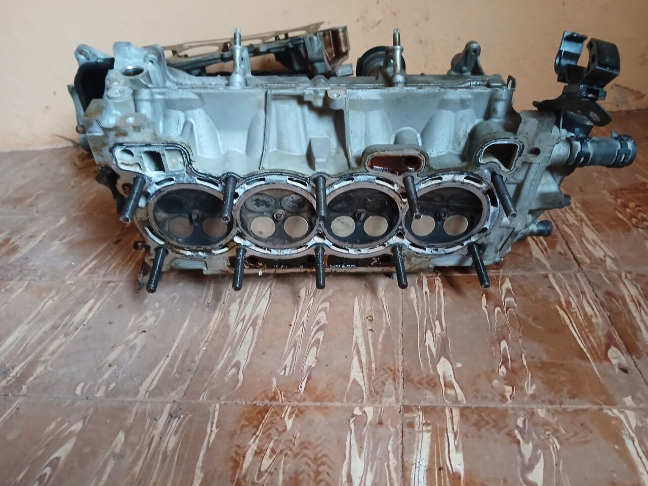 Cylinder Head  For A HR 15DE -2WD. AD Wagon