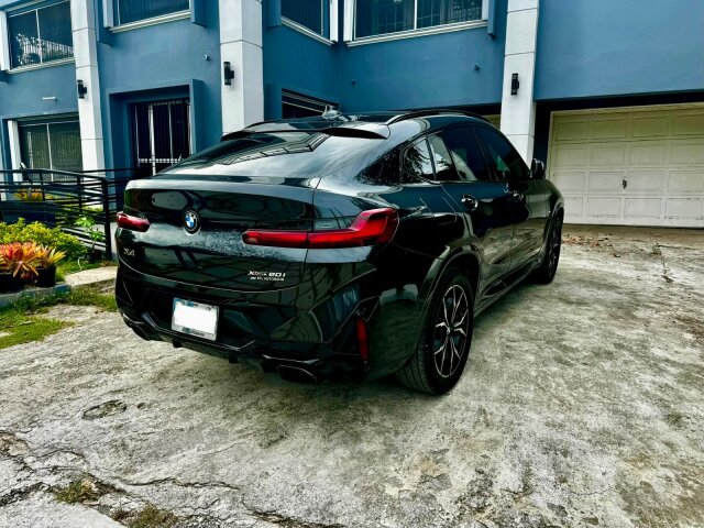 2025 BMW X4 XDRIVE M SPORT
