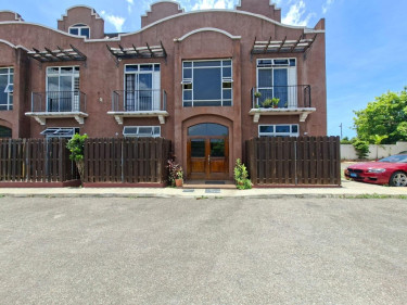 2 Bedroom