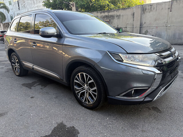 2020 Mitsubishi Outlander