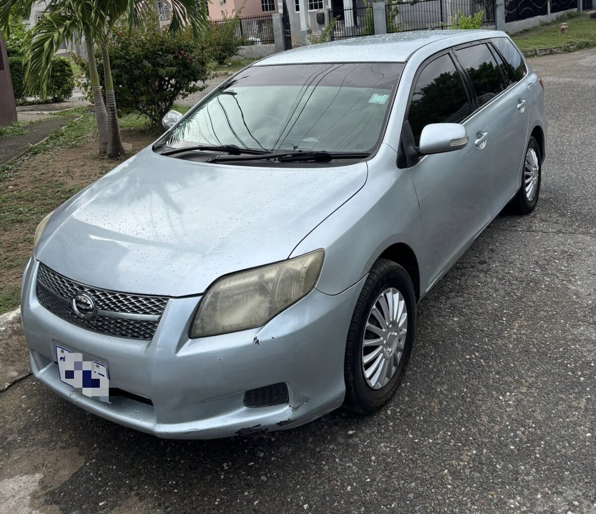 2008 Toyota Fielder 2wd