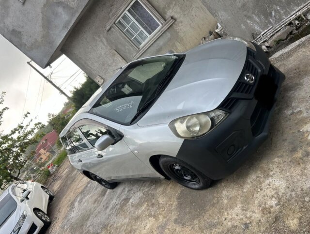 2017 Nissan AD Wagon
