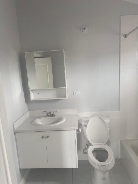 2 Bedroom