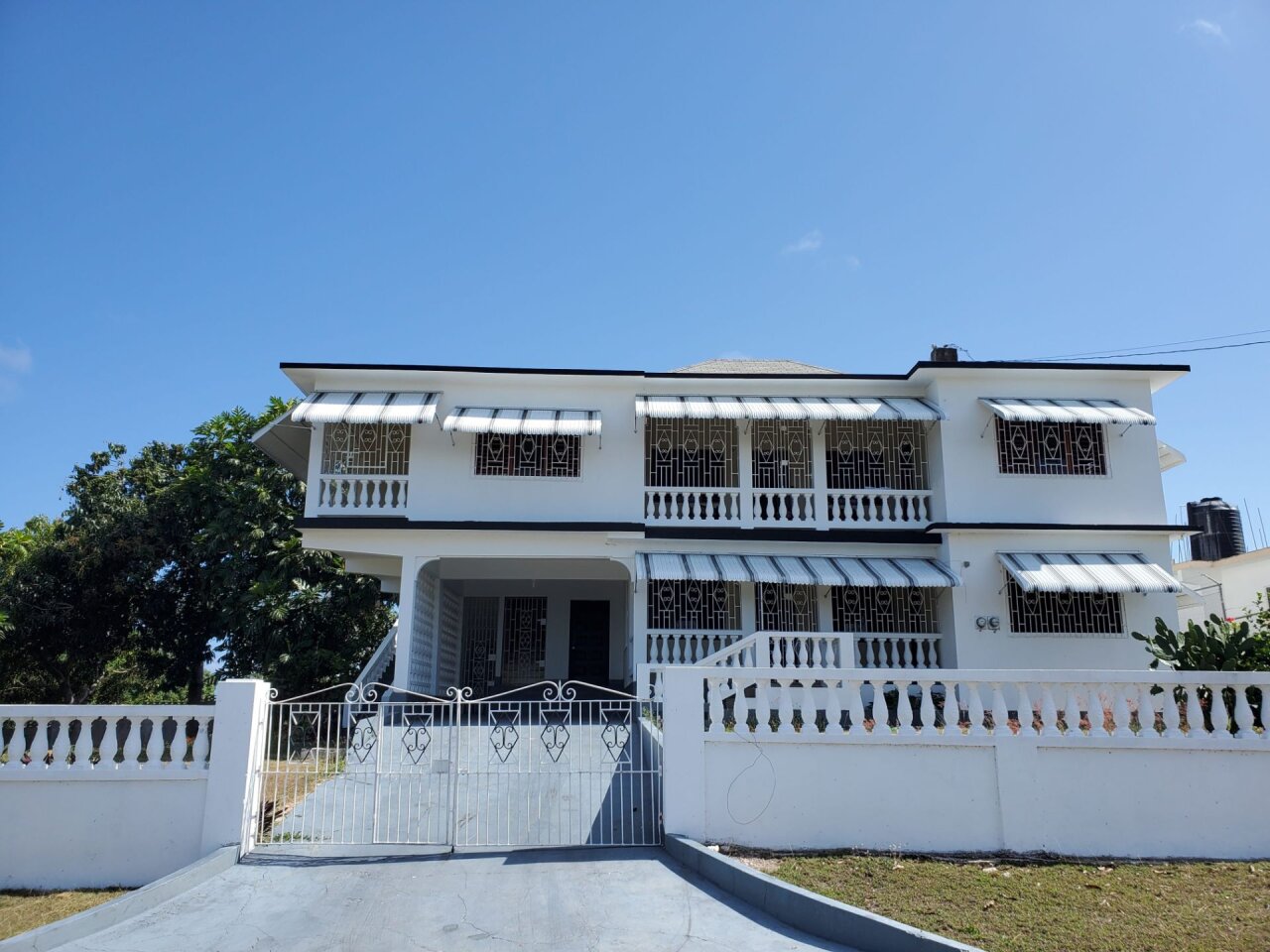 1 Bedroom Flat For Rent Furnished