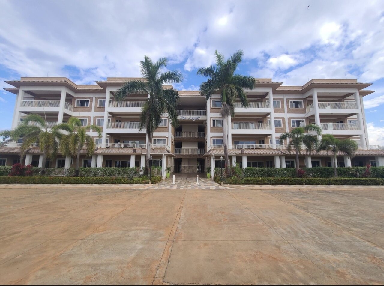 3 Bed, 2 Bath Resort Apartment