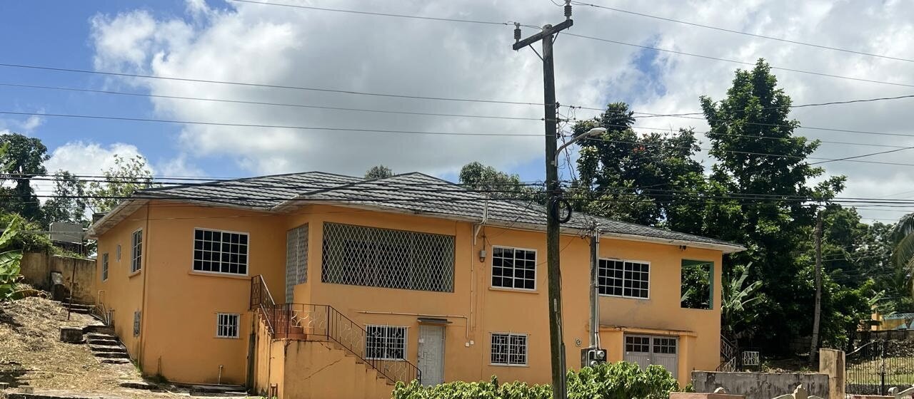 Private Rooms in 4 Bedrooms House, Utilities Included