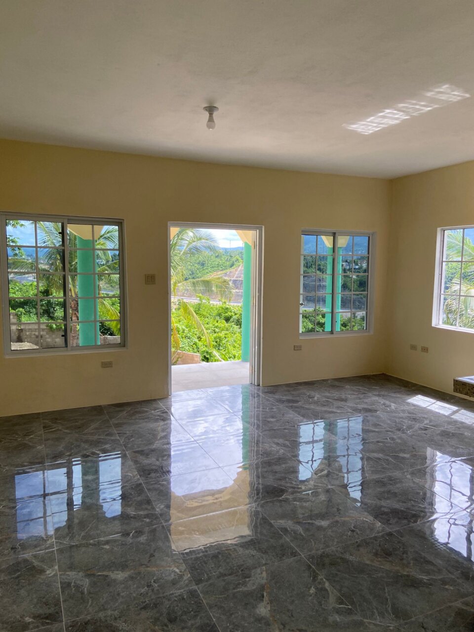 2 Bedroom Westgate Hills