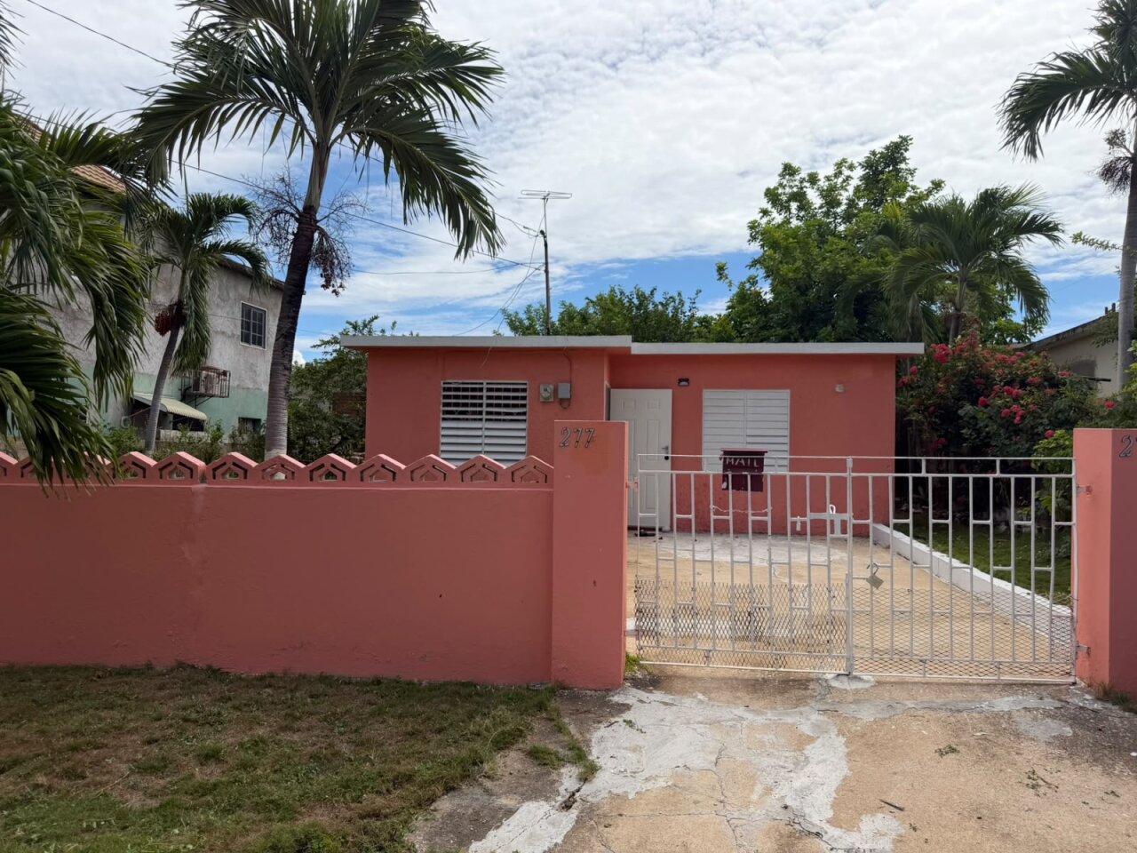 2 Bedroom 1 Bathroom For Rent