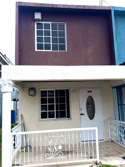 2 Bedroom 1 Bathroom Townhouse Available For Rent