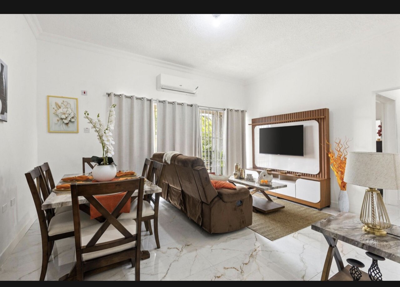 2 Bedroom 2 Bathroom