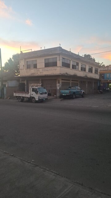 ? COMMERCIAL SPACE AVAILABLE??