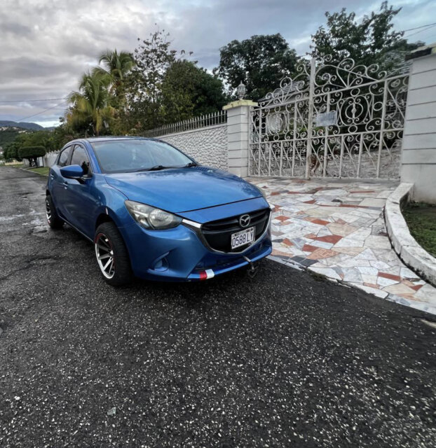 Nice 2016 Mazda Demio For Sale