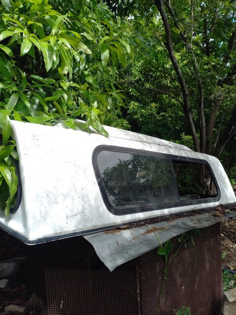 Topper For Nissan Pickup