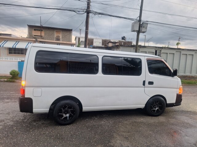 Looking For A Driver To Drive A Nissan Carvan