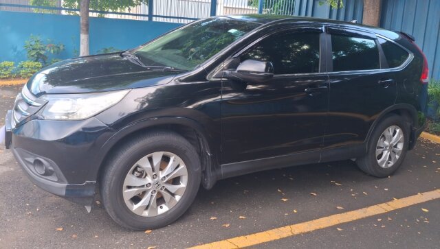 2014 HONDA CRV LIKE NEW 1.95M NOW!
