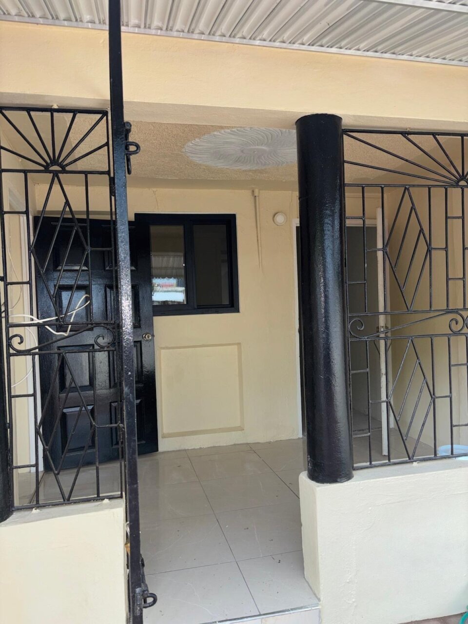 Charming 3 Bedrooms Home for Rent in Portmore